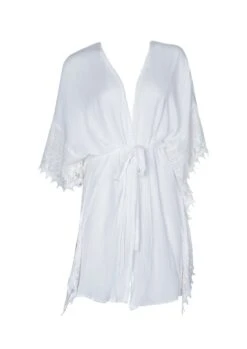 Produktinformationen "Bluse OLYMPIA Basic" 7 Produktinformationen "Bluse OLYMPIA Basic" -SUNFLAIR Boutique 64 33612 1Mg39e0cgKS1NW 1280x1280